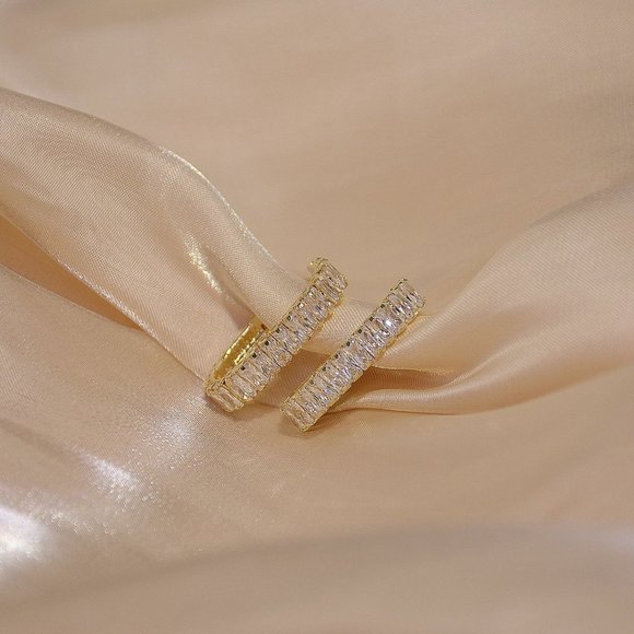 NEW 14K Gold Plated Baguette Diamond Hoop Earrings - Picture 7 of 7